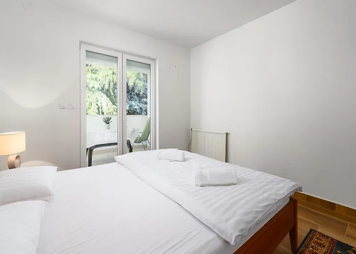 In Near Brijuni Islands Villa Porec